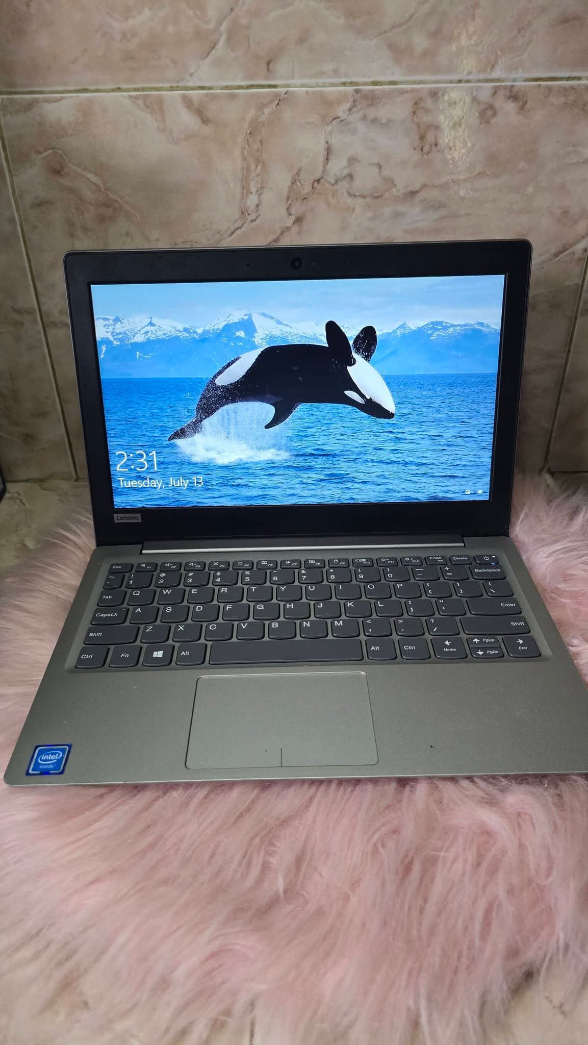 Laptop